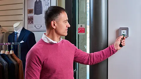 Painel de controlo e chave inteligente