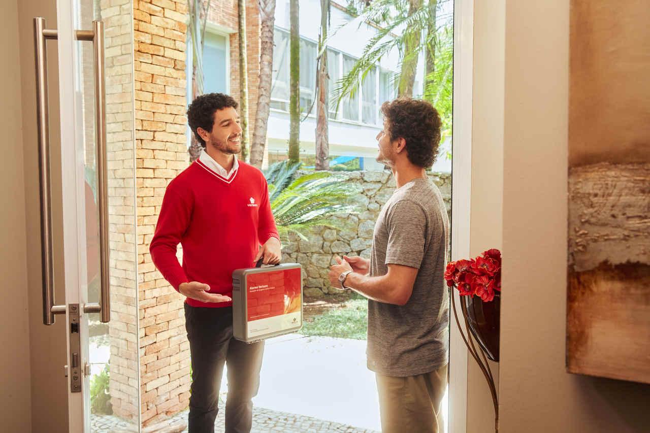 Como contratar uma empresa de monitoramento?